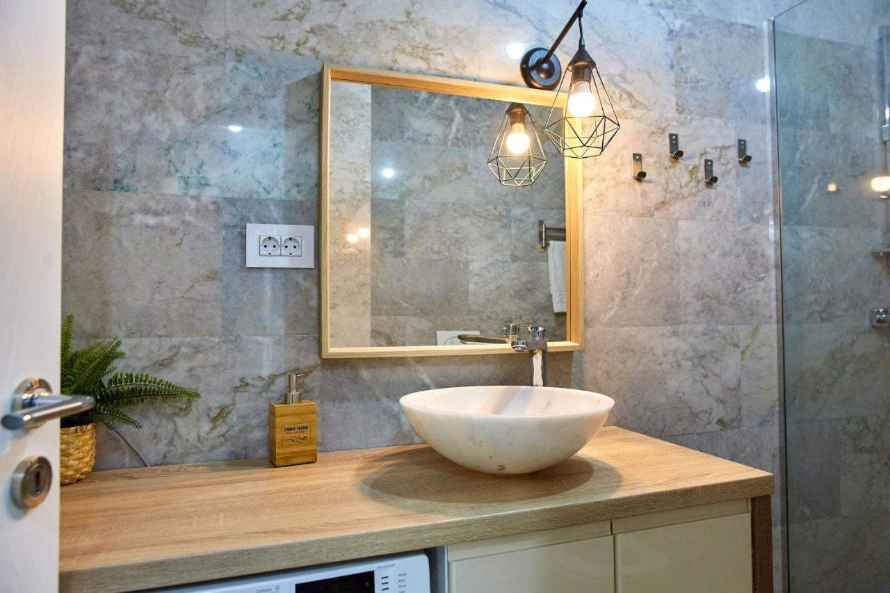 Summer Dream Beach Apartment นาโวดาริ ภายนอก รูปภาพ